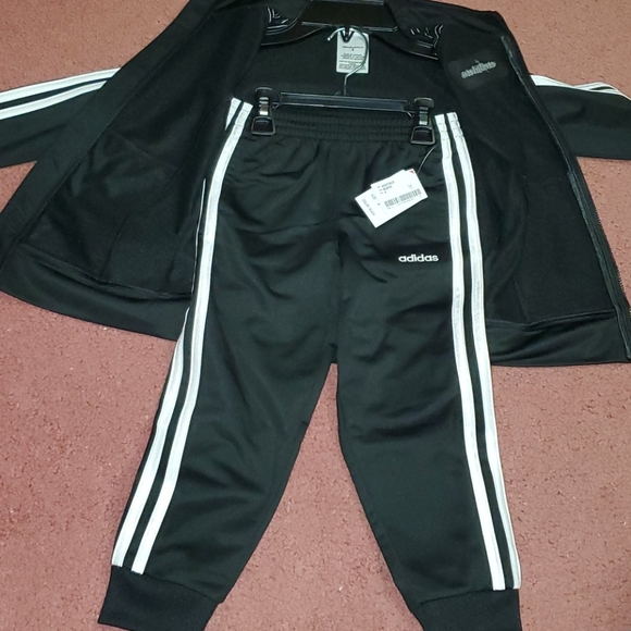 ADIDAS - Picture 5 of 12